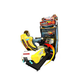 車のビデオ ゲームを運転する硬貨によって作動させるカー レースのアーケード・ゲーム機械